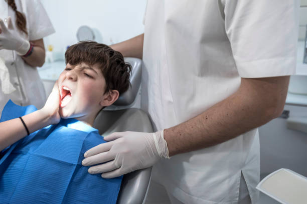 Best Emergency Broken Tooth Repair in Potterville, MI